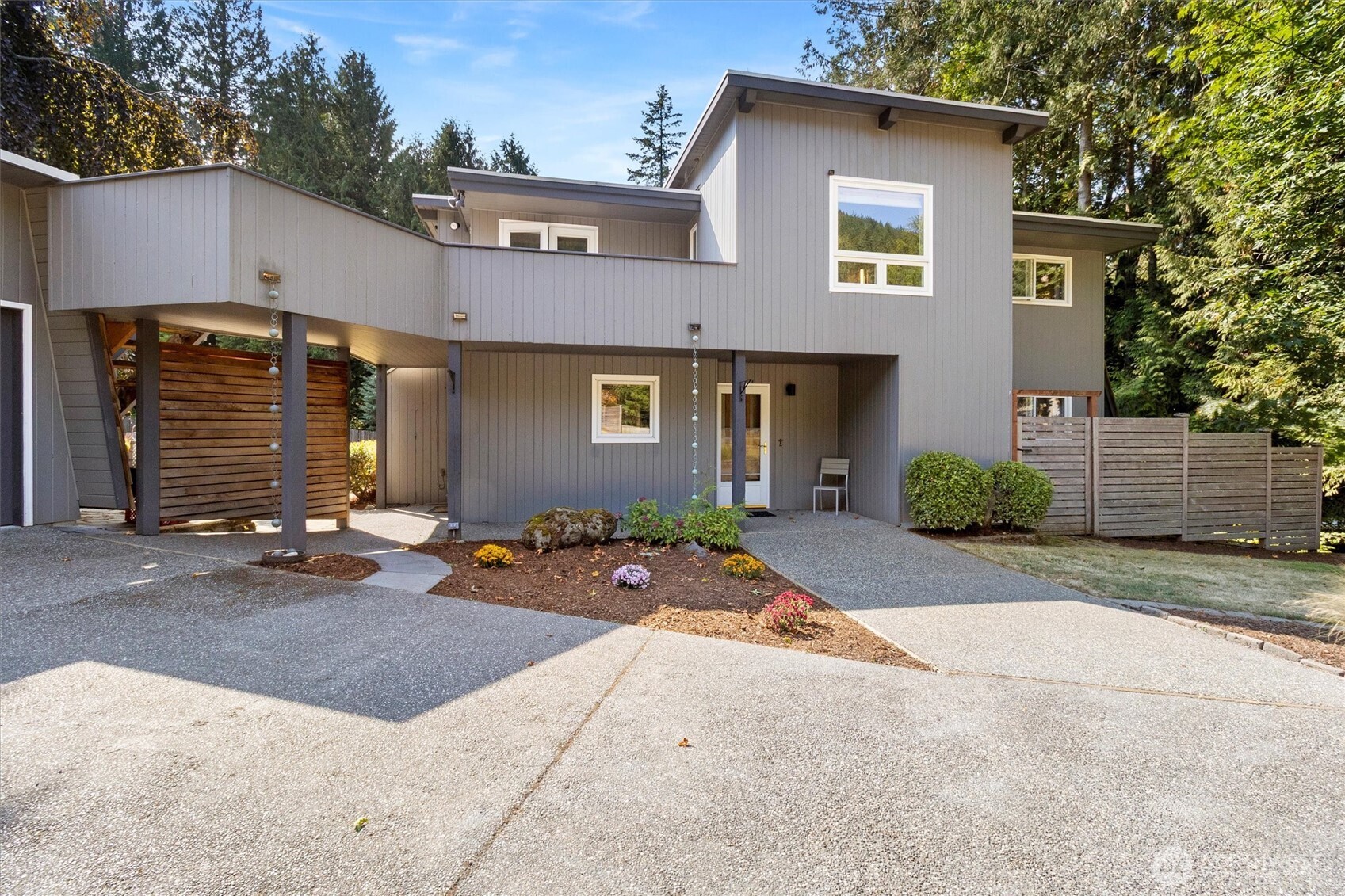 123 Hiline Road Bellingham, WA 98229 - Photo 2 of 40 a front view of a house with a yard