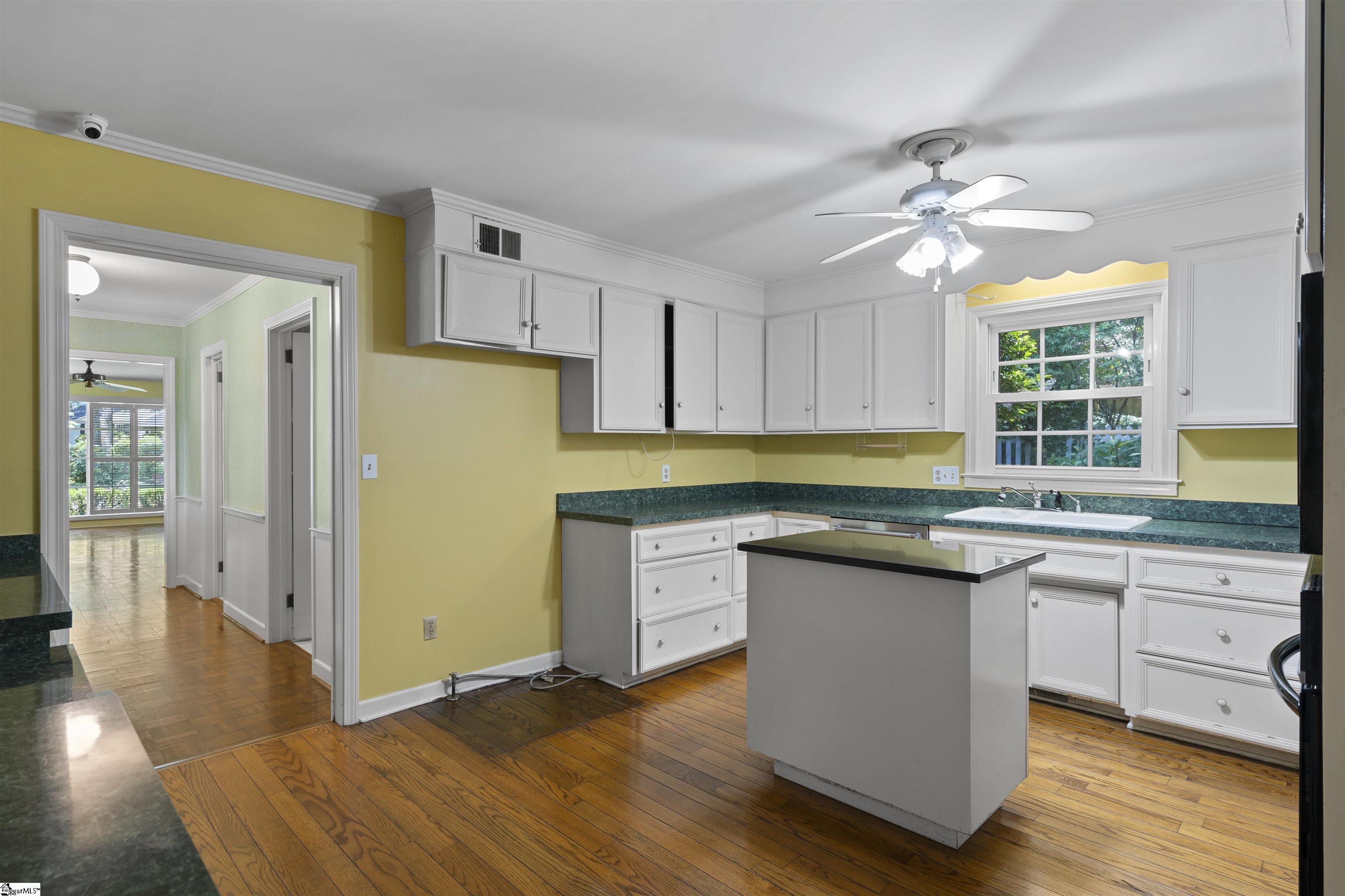501 Botany Road Greenville, SC 29615 - Photo 8 of 36 Gallery Image 8