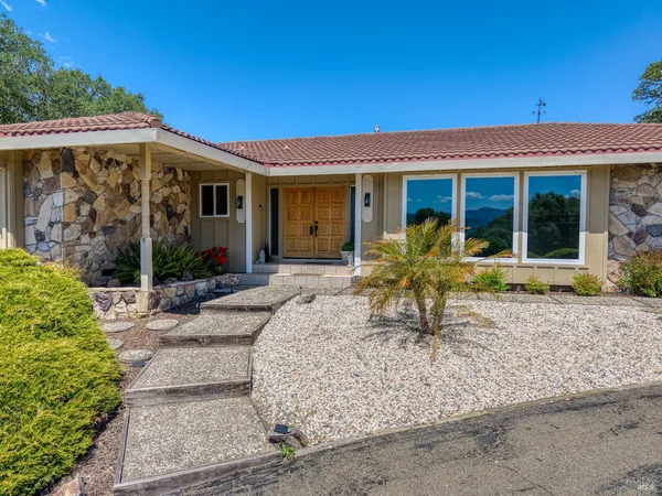 $649,000 | 1790 Deerwood Drive, Ukiah, CA 95482