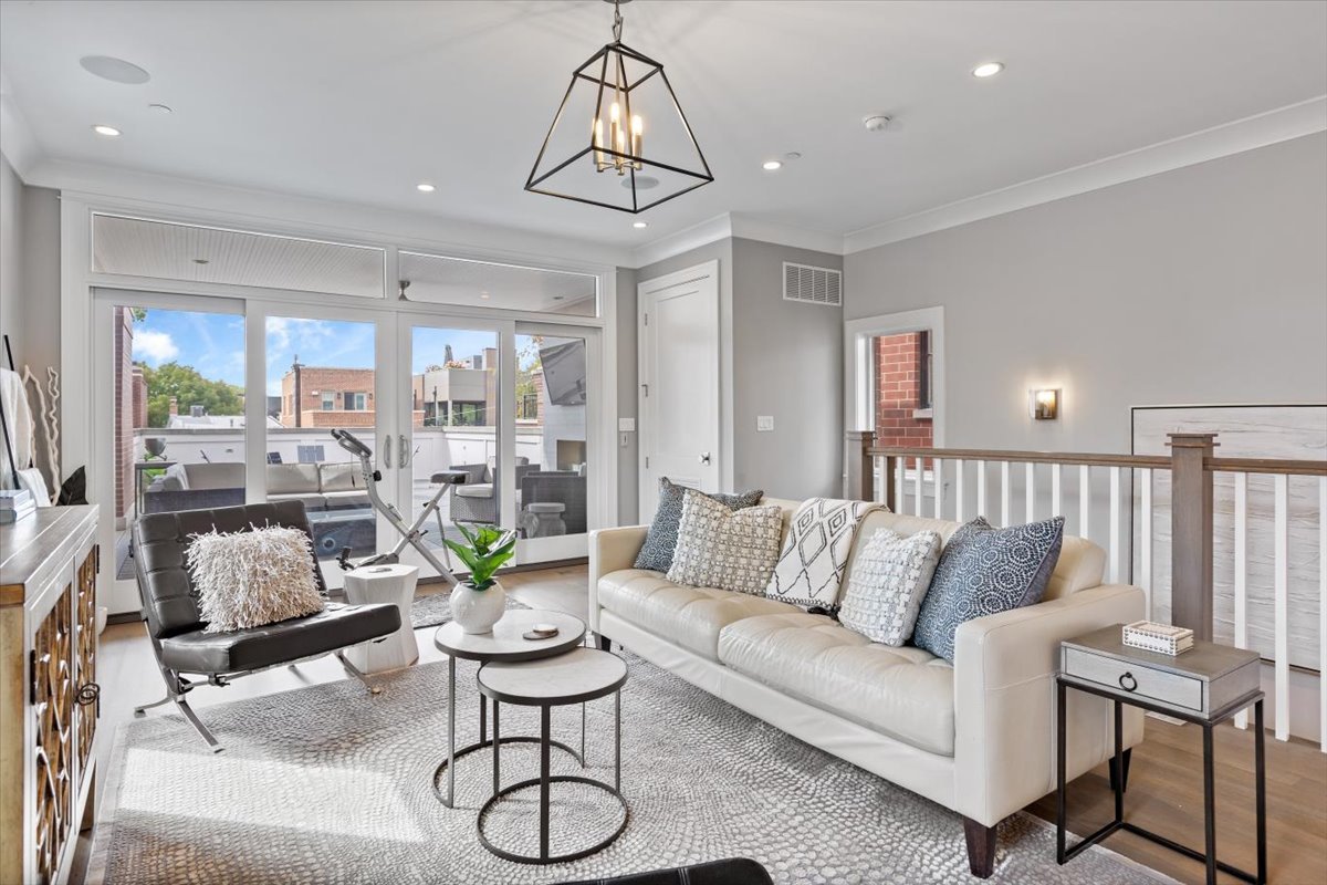 2138 North Seminary Avenue Chicago, IL 60614 - Photo 42 of 76 a living room with furniture and white walls