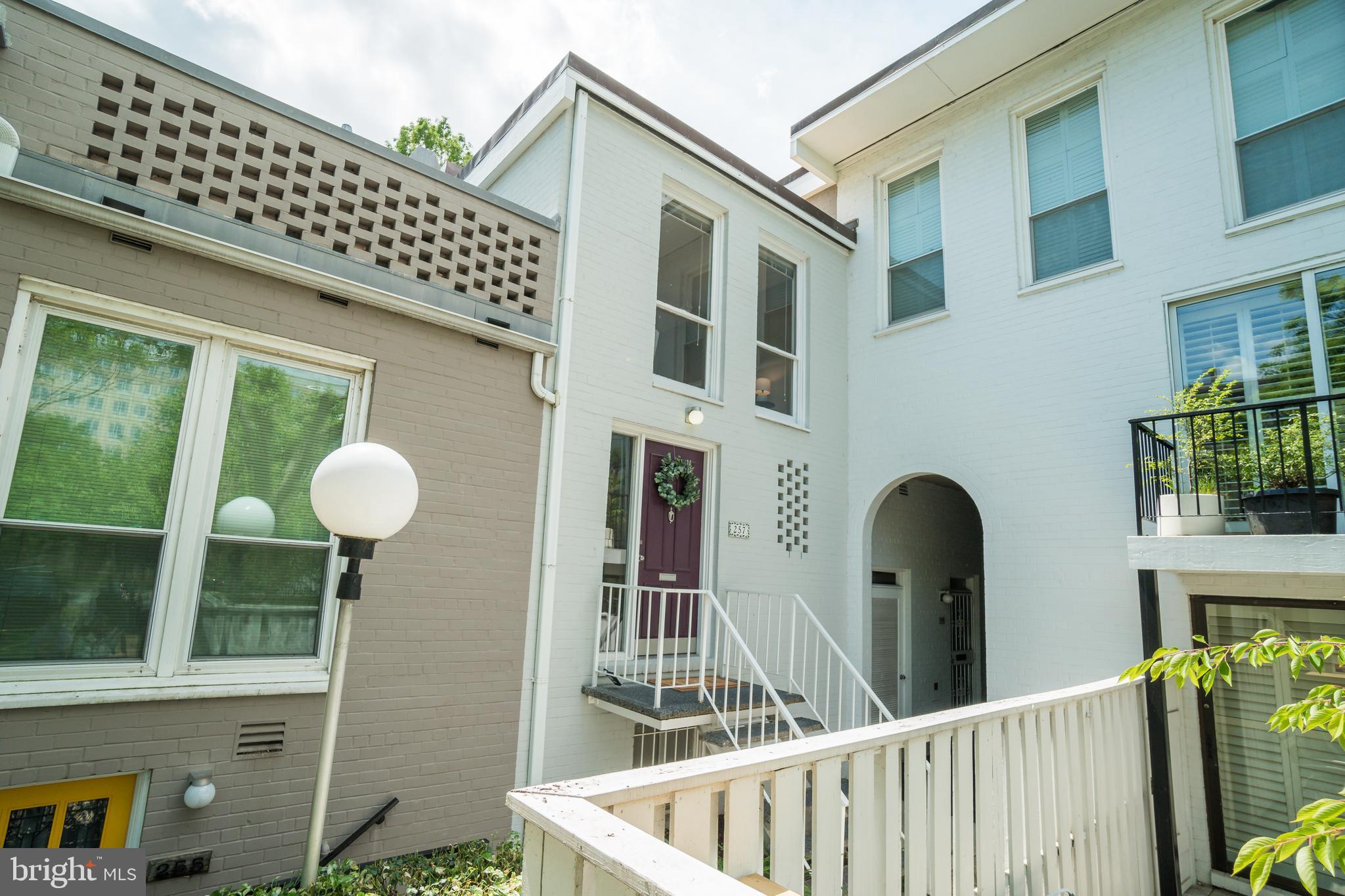 257 G Street Southwest, Unit 110 Washington, DC 20024 - Photo 25 of 33 View of front