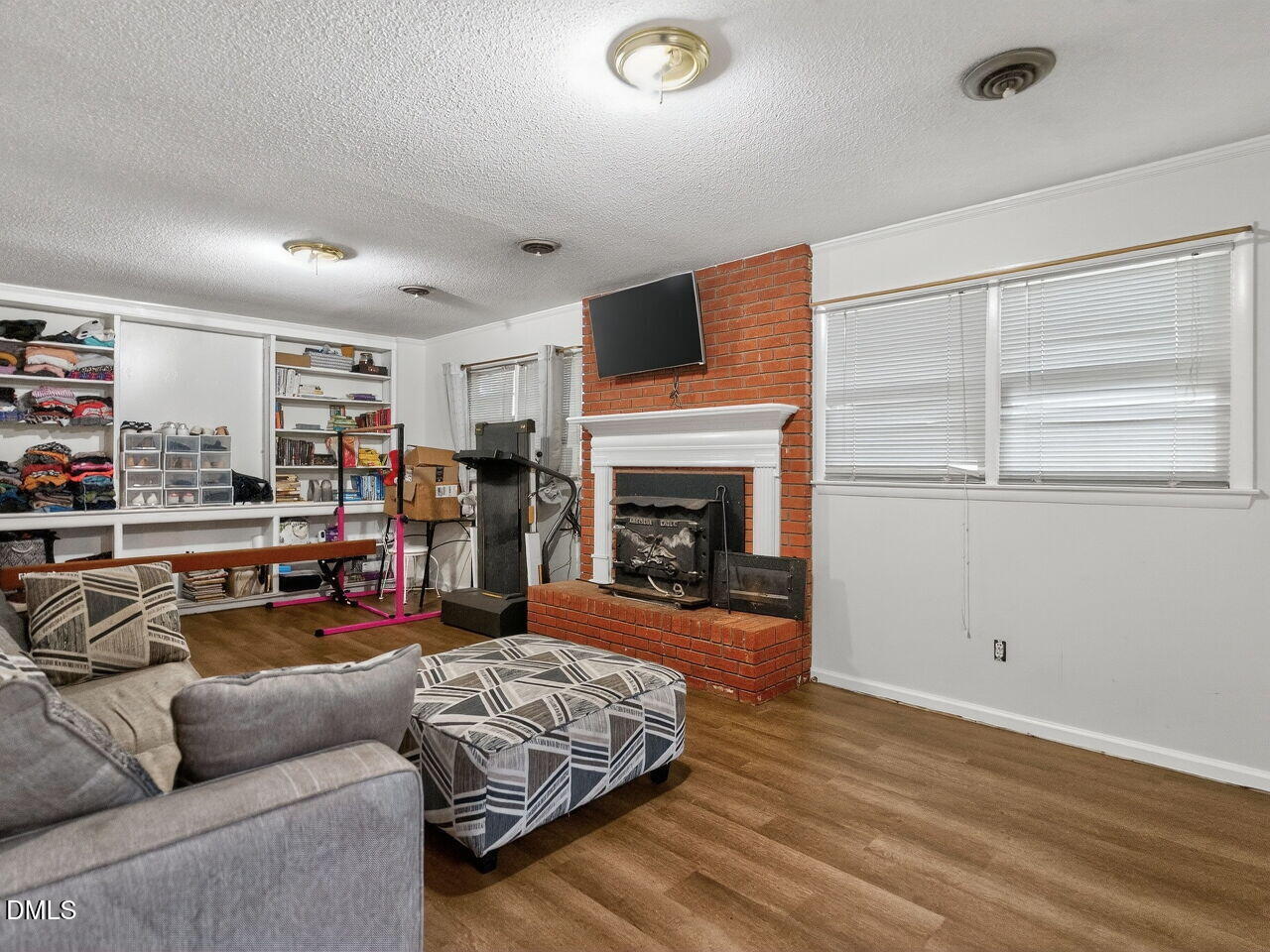 1103 Kitt Place Raleigh, NC 27610 - Photo 19 of 28 019-1280x960-photo