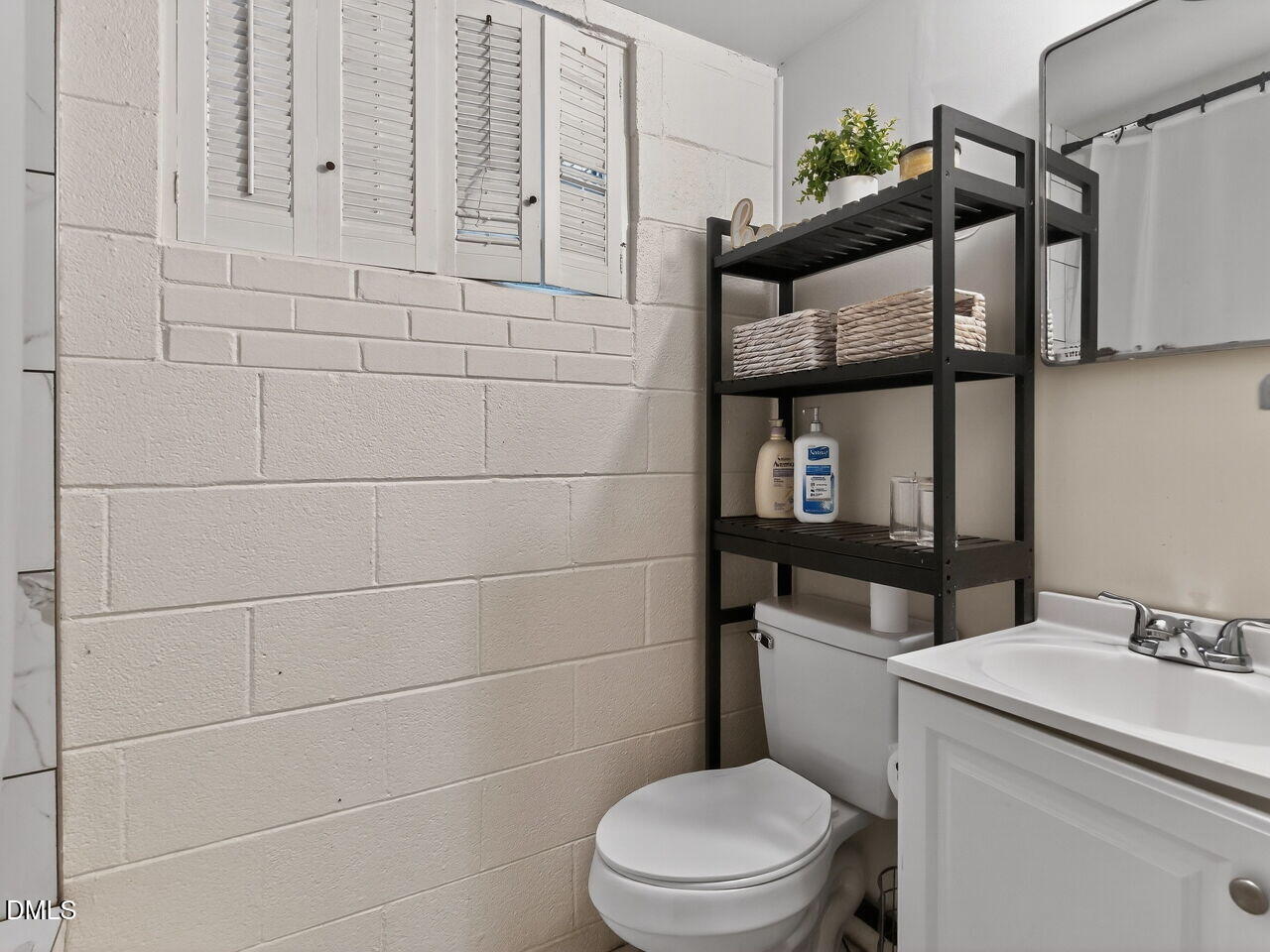 1103 Kitt Place Raleigh, NC 27610 - Photo 21 of 28 021-1280x960-photo