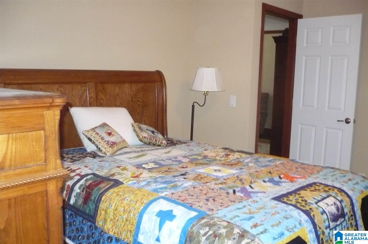 1774 Val Green Way Gadsden, AL 35907 - Photo 20 of 24