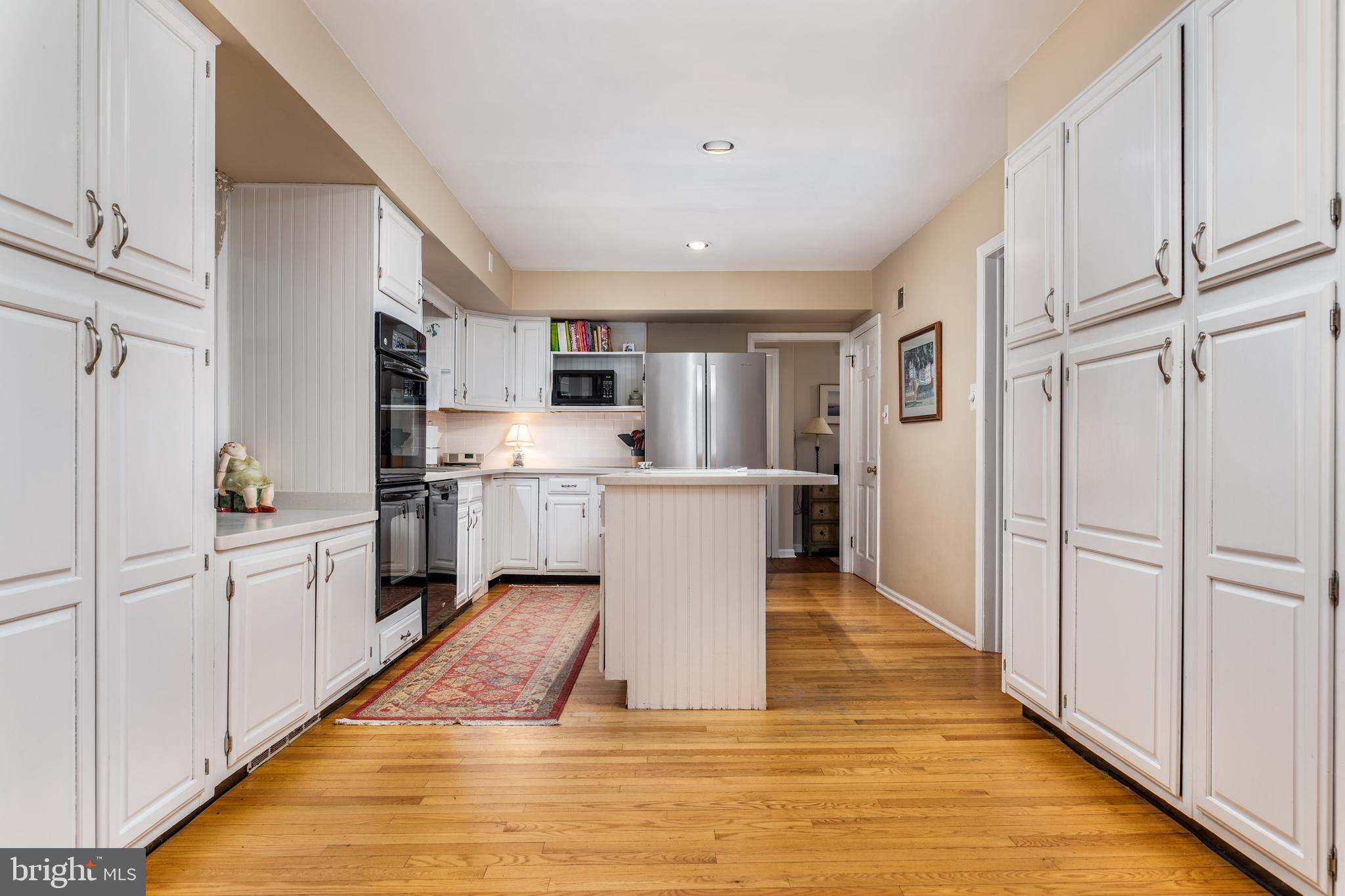 679 Malin Road Newtown Square, PA 19073 - Photo 5 of 57 Kitchen