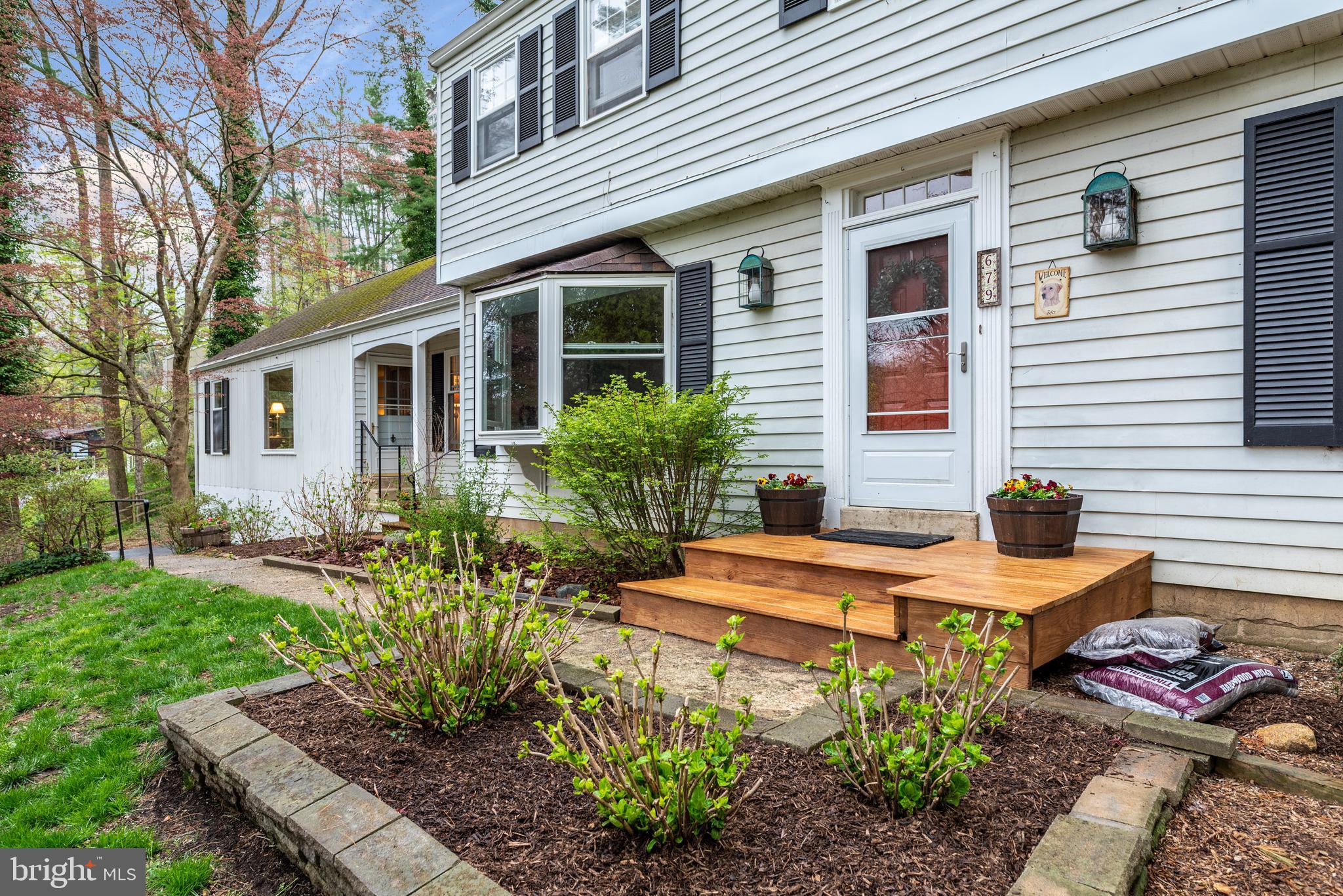 679 Malin Road Newtown Square, PA 19073 - Photo 45 of 57 Front Door