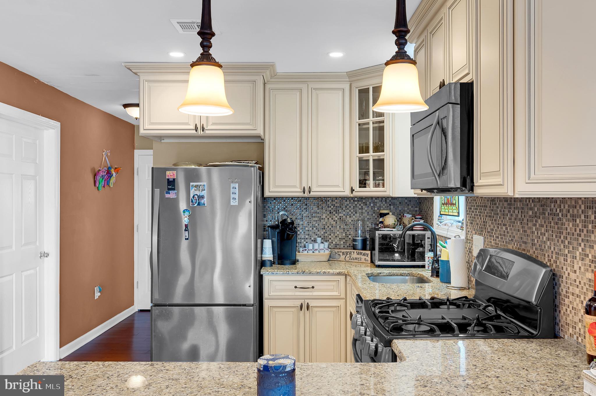 7 West Schuylkill Road Little Egg Harbor, NJ 08087 - Photo 13 of 32