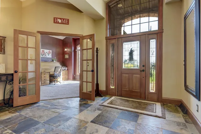 $1,250,000 | W3552 Equestrian Trail, Appleton, WI 54913