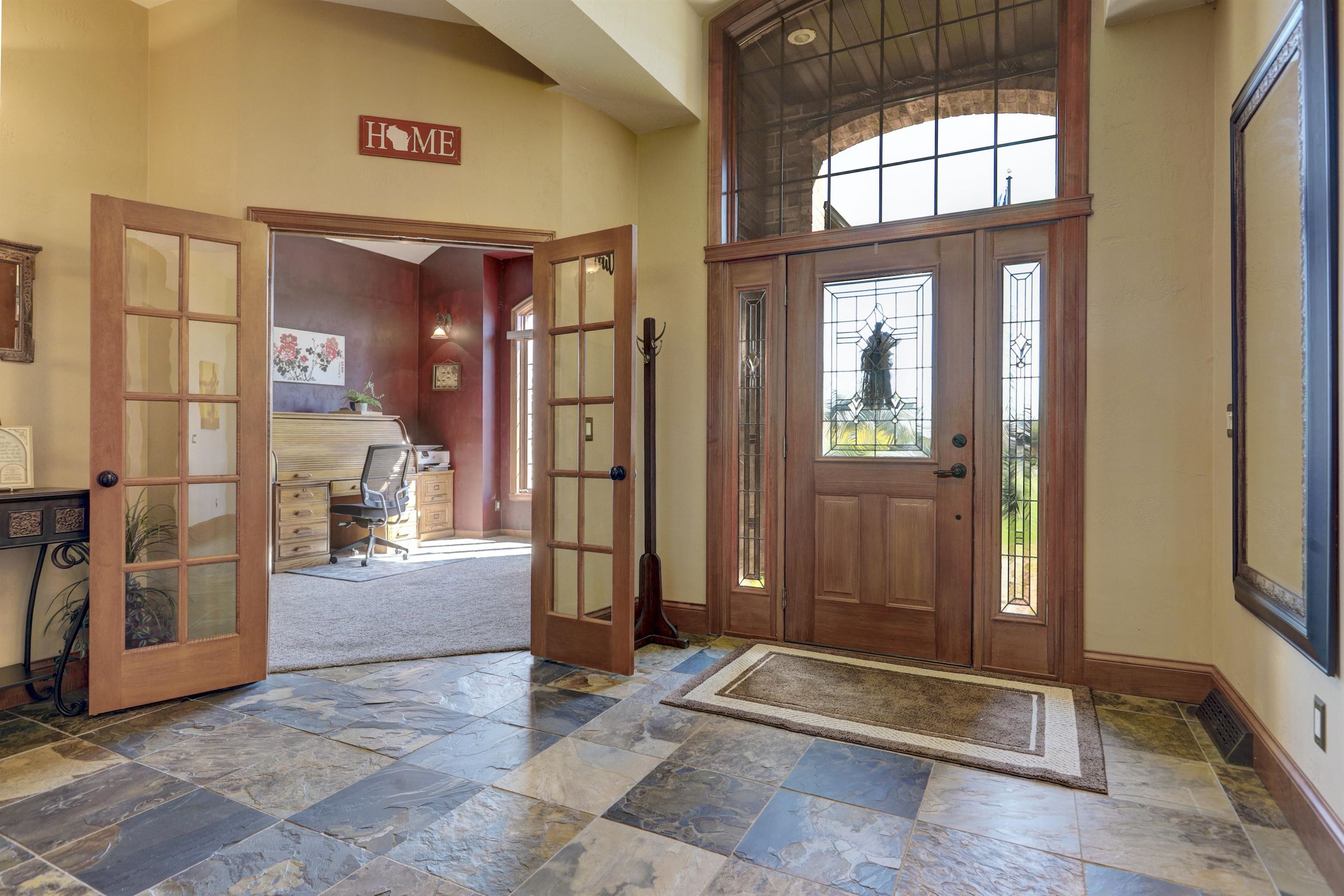 W3552 Equestrian Trail Appleton, WI 54913 - Photo 20 of 58