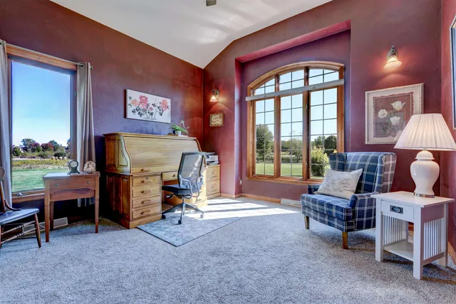 $1,250,000 | W3552 Equestrian Trail, Appleton, WI 54913