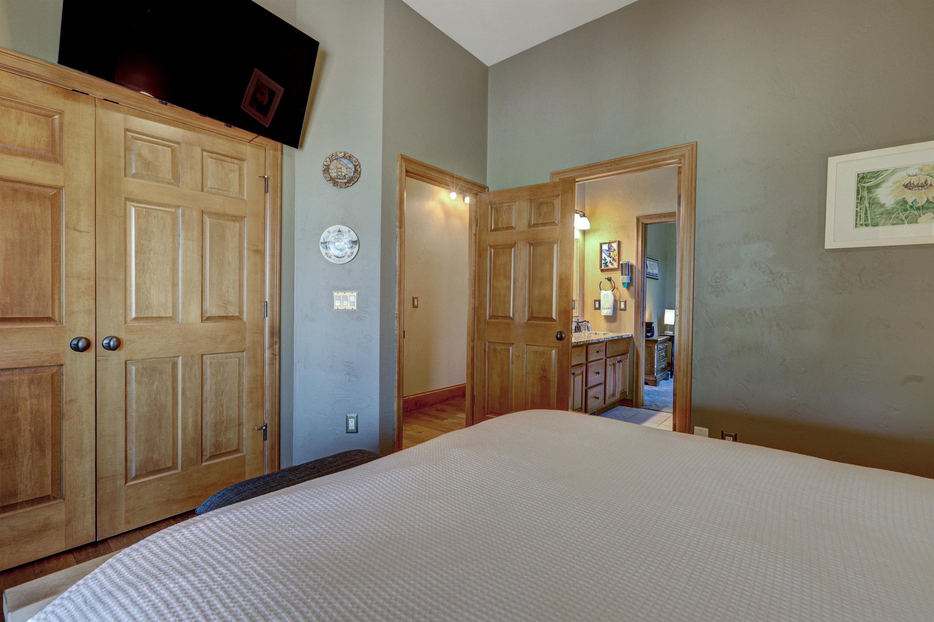 W3552 Equestrian Trail Appleton, WI 54913 - Photo 40 of 58