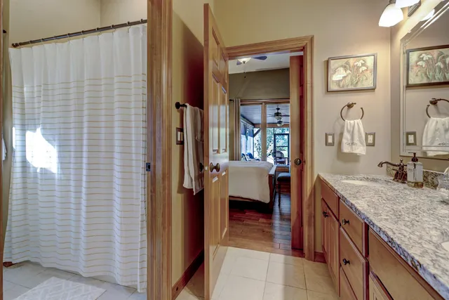 $1,250,000 | W3552 Equestrian Trail, Appleton, WI 54913