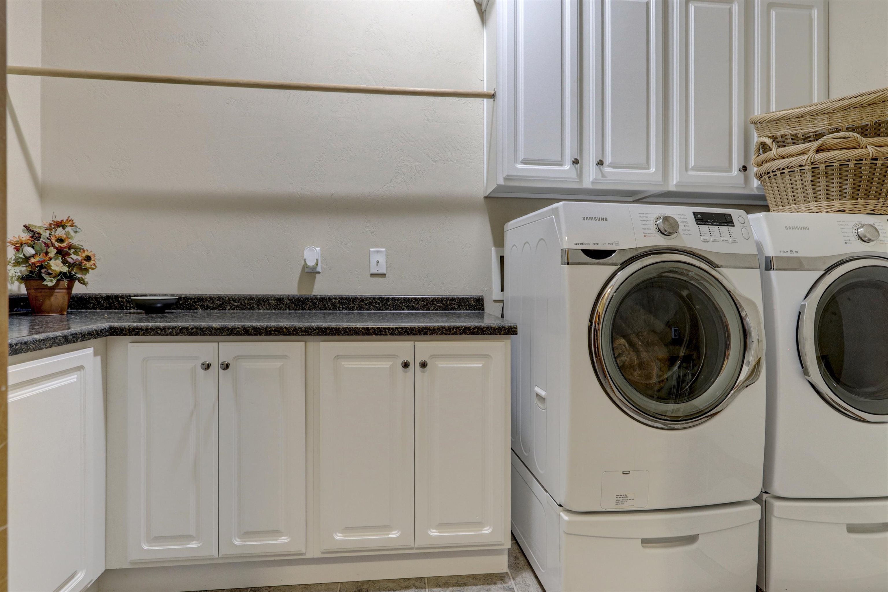 W3552 Equestrian Trail Appleton, WI 54913 - Photo 46 of 58