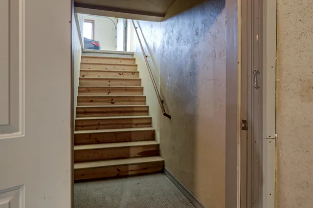 $1,250,000 | W3552 Equestrian Trail, Appleton, WI 54913