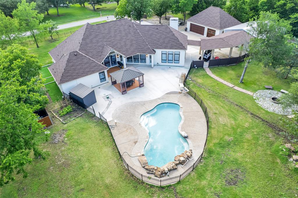 1690 Lynn Lane Lucas, TX 75002 - Photo 34 of 40 an aerial view of a house