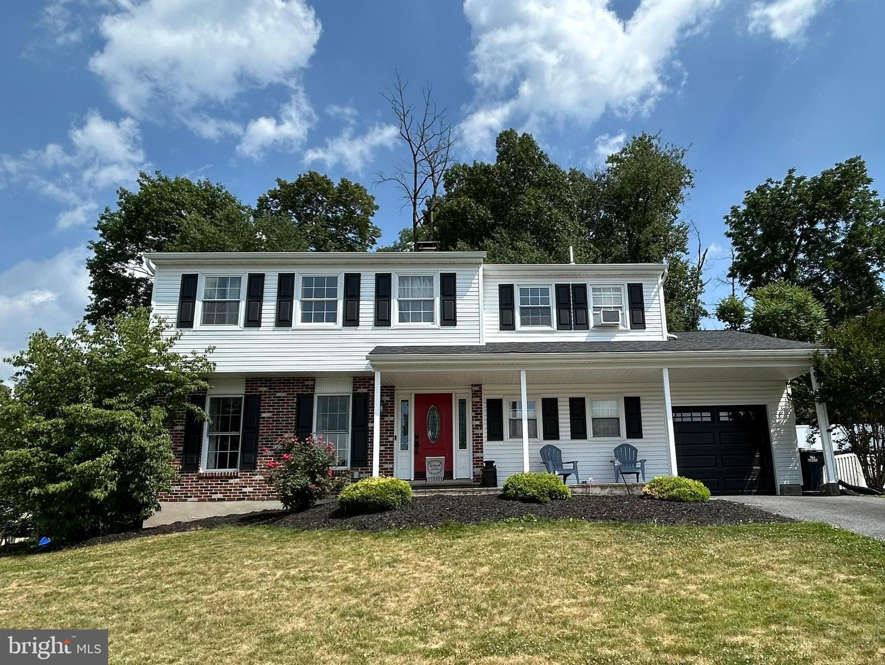 21 Matthew Drive Reading, PA 19608 - Photo 1 of 32 21 Matthew Drive