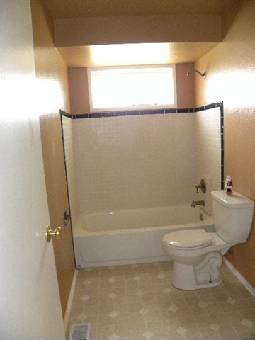 2718 South Bates Road Spokane Valley, WA 99206 - Photo 4 of 9 Gallery Image 4