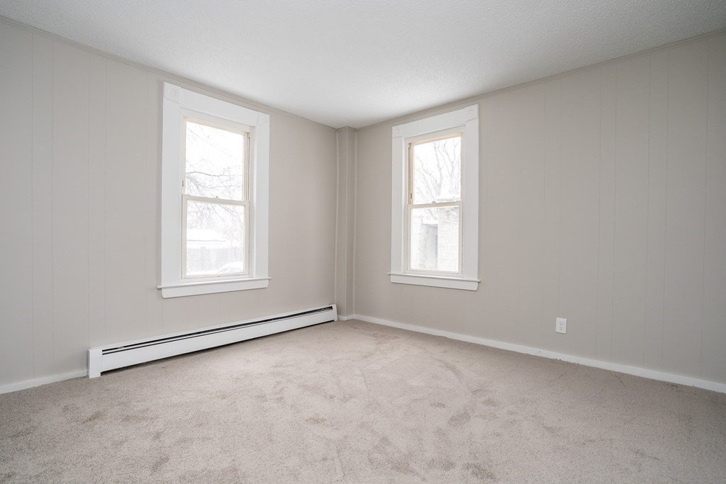 41 Armory Street Springfield, MA 01105 - Photo 19 of 39 Gallery Image 19