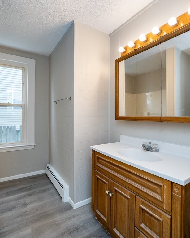 41 Armory Street Springfield, MA 01105 - Photo 21 of 39 Gallery Image 21