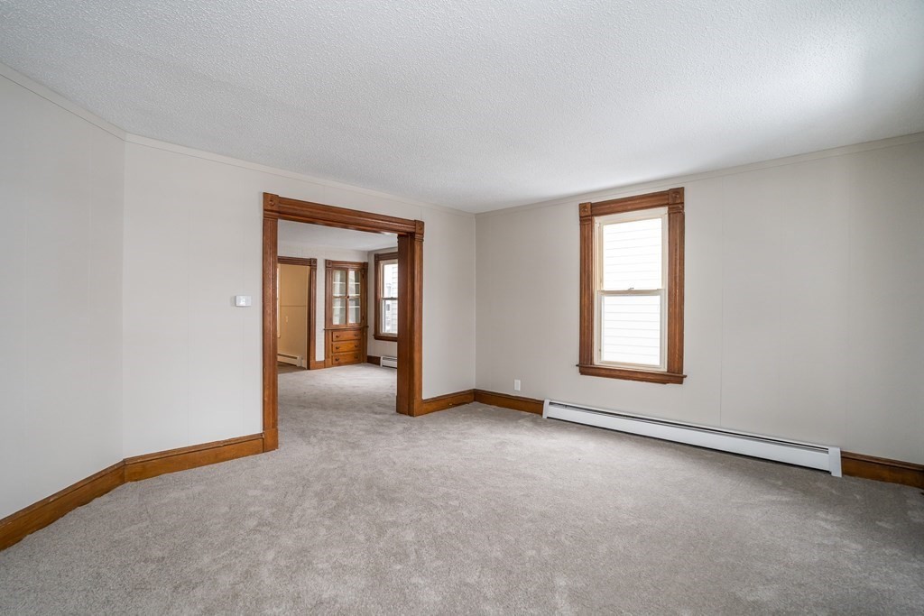 41 Armory Street Springfield, MA 01105 - Photo 9 of 39 Gallery Image 9