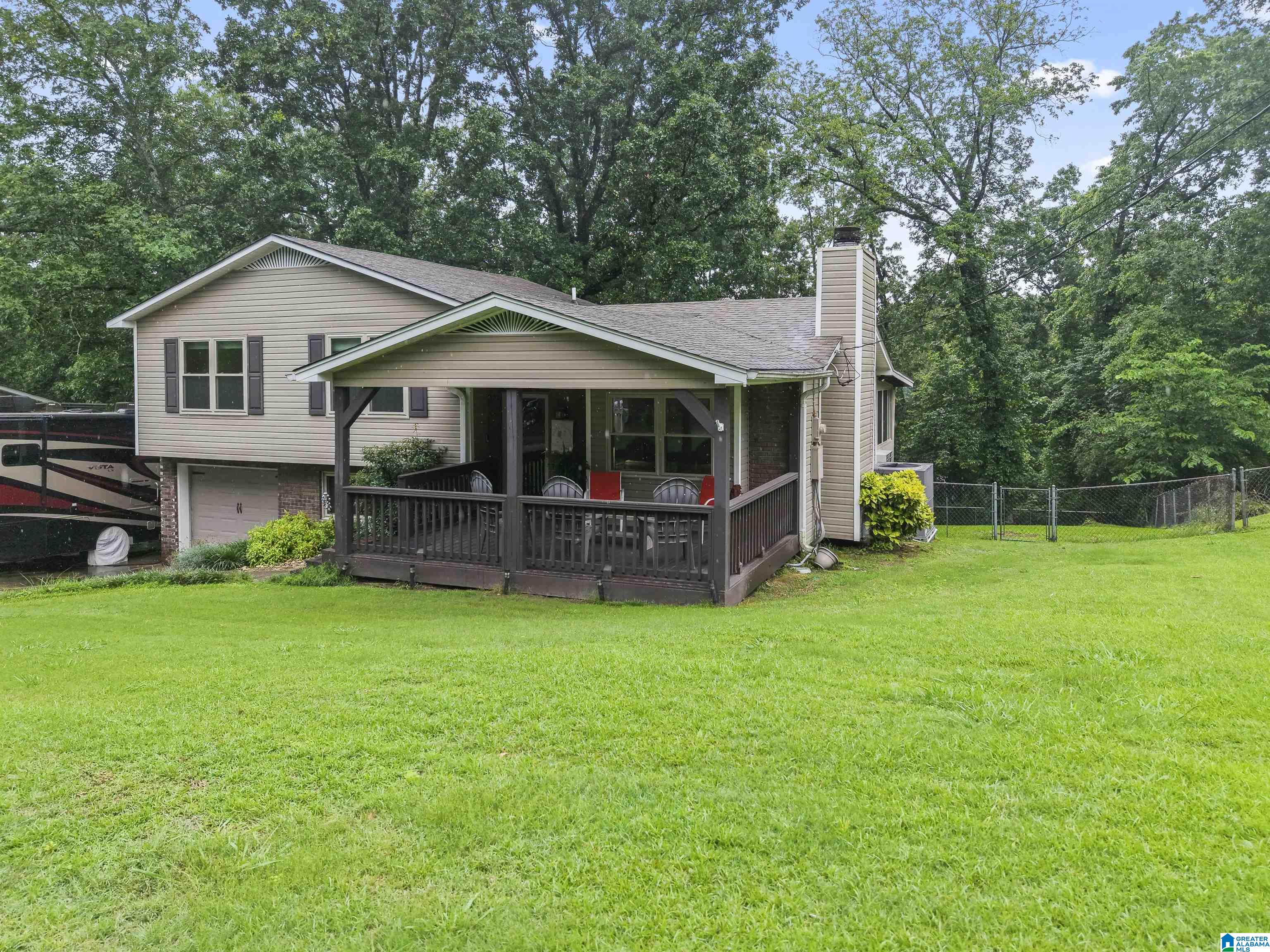7448 Plantation Road Pinson, AL 35126 - Photo 2 of 34