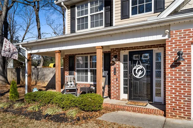 $349,900 | 114 Thorncliff Place, Anderson, SC 29625