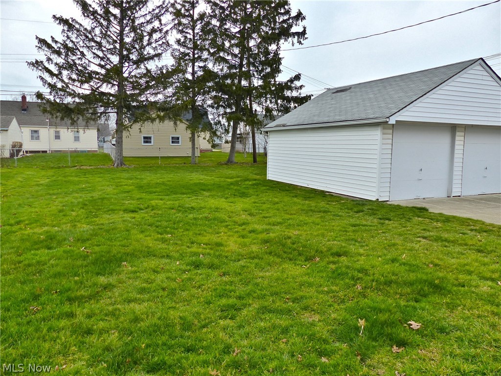 30437 Clarmont Road Willowick, OH 44095 - Photo 21 of 23
