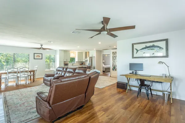 $799,000 | 203 Harbor Circle, Alligator Point, FL 32346