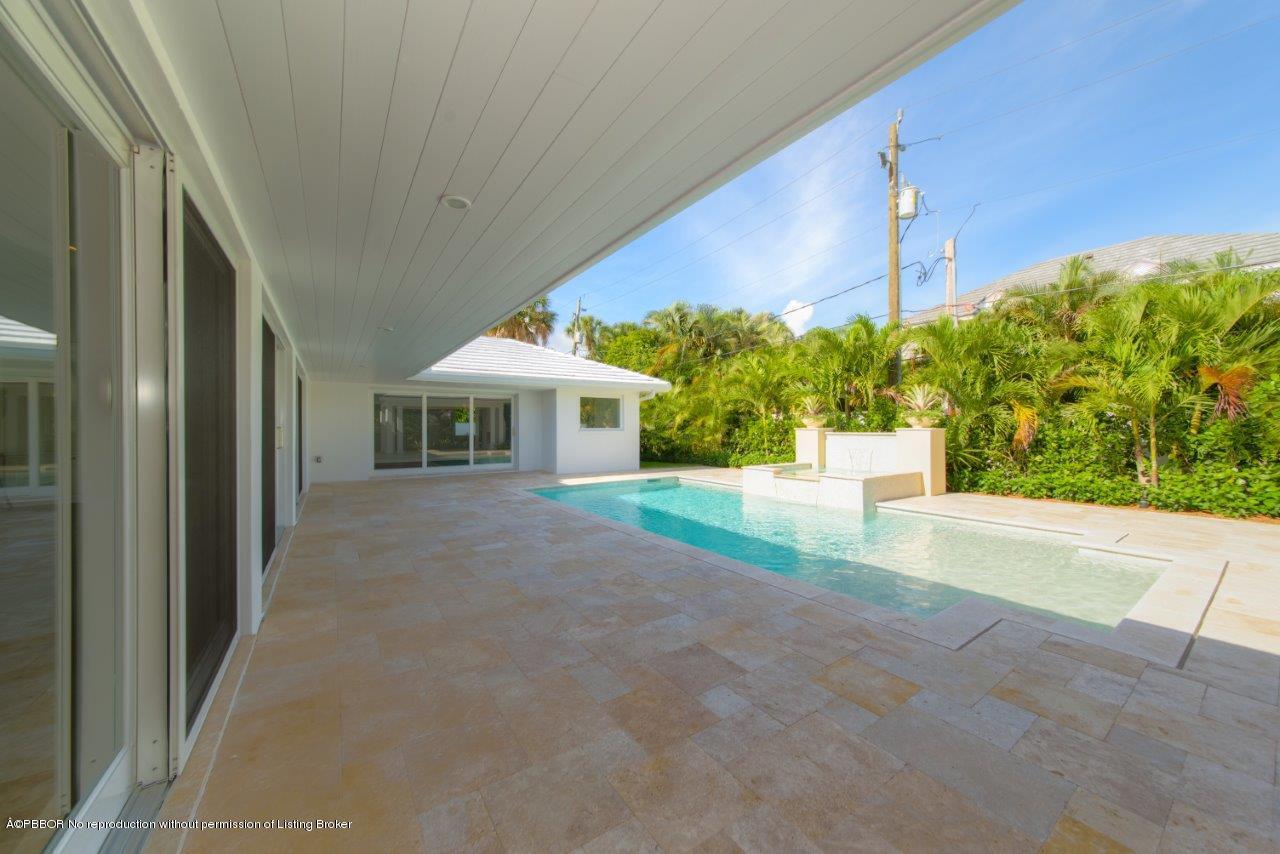 211 Caribbean Road Palm Beach, FL 33480 - Photo 17 of 24 Back Yard