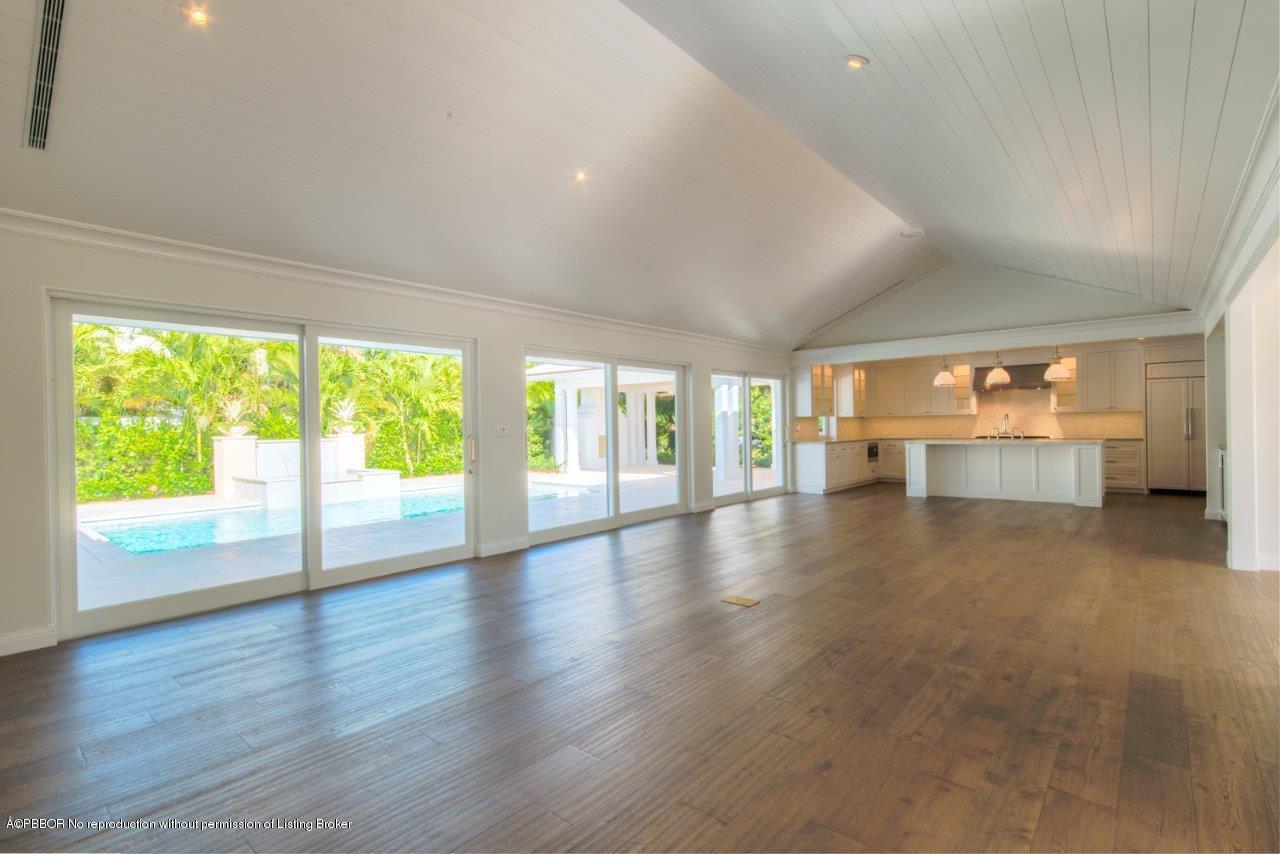 211 Caribbean Road Palm Beach, FL 33480 - Photo 4 of 24 Living - Dining
