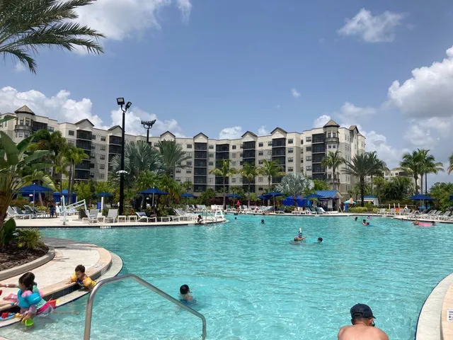 a view of a lake in a city