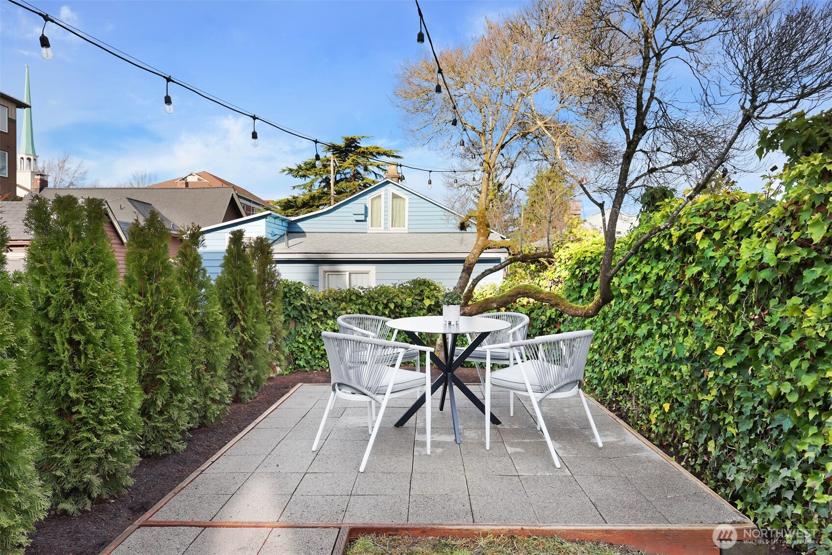 318 North 77th Street Seattle, WA 98103 - Photo 24 of 26