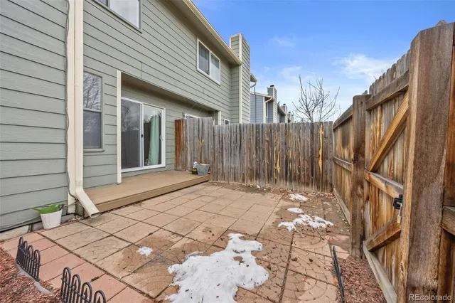 $350,000 | 8782 Carr Loop, Arvada, CO 80005