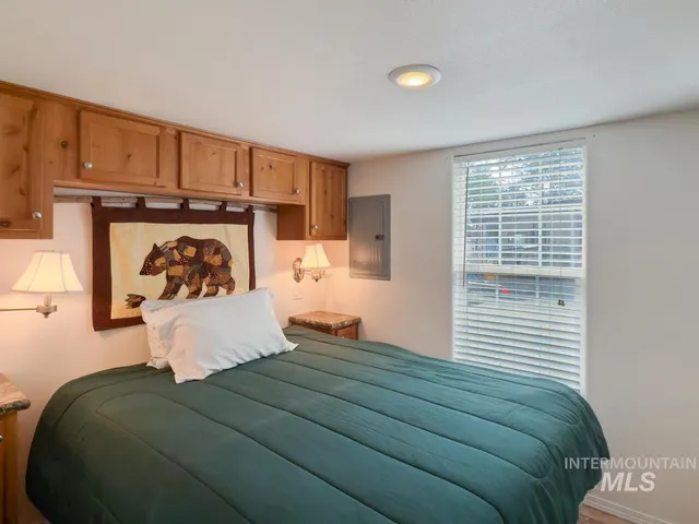 $199,000 | 30 F Street, Cascade, ID 83611