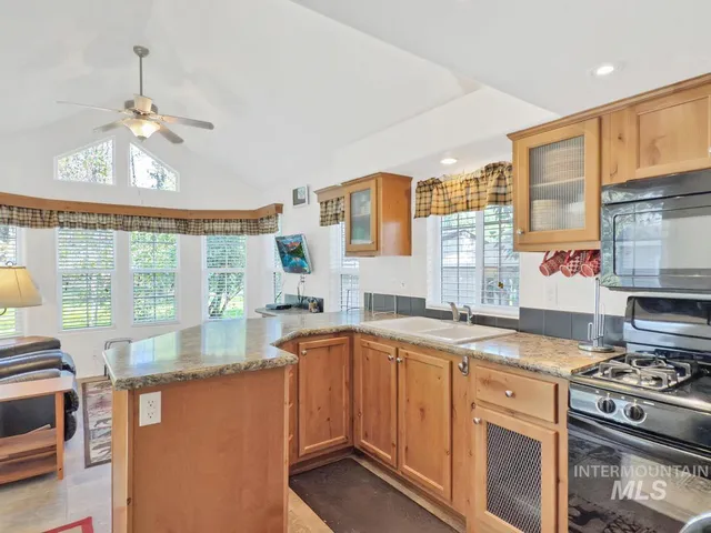 $199,000 | 30 F Street, Cascade, ID 83611