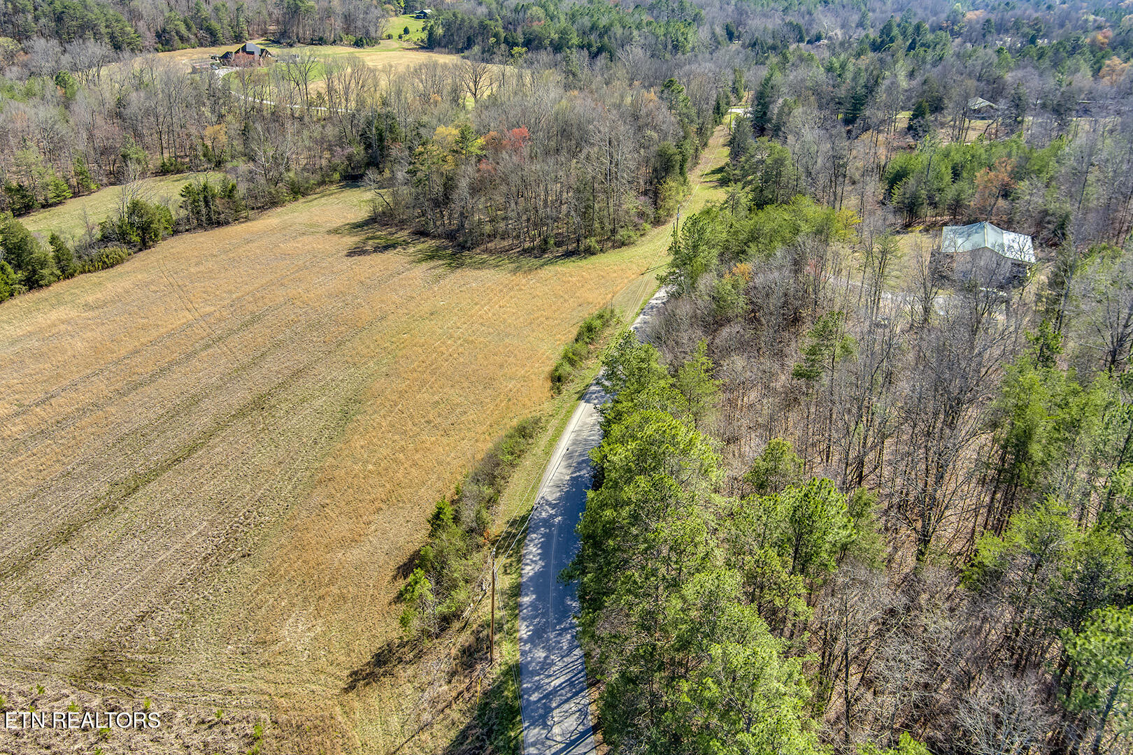 014.00 South NoPone Vly Road, Unit 58 Decatur, TN 37322 - Photo 3 of 18 03_SNoponeValleyRoad_RoadElevated_S_