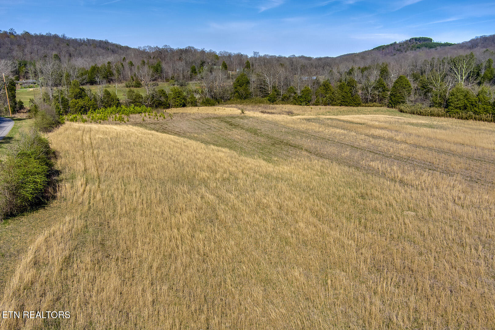 014.00 South NoPone Vly Road, Unit 58 Decatur, TN 37322 - Photo 8 of 18 08_SNoponeValleyRoad_RoadFrontElevated_N