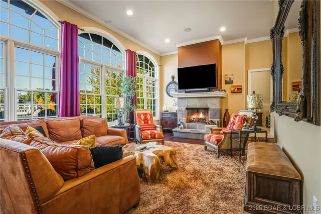 $1,500,000 | 162 Springridge Lane, Sunrise Beach, MO 65079