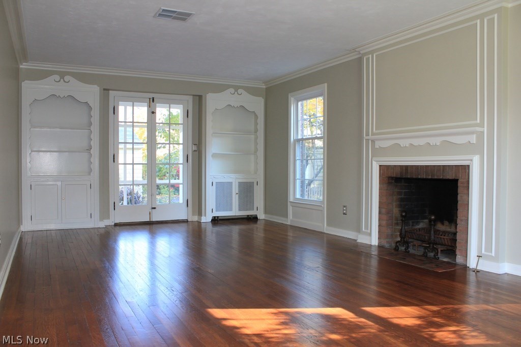 3685 Sutherland Road Shaker Heights, OH 44122 - Photo 3 of 25 Gallery Image 3