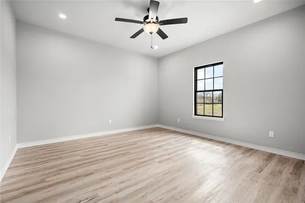 $699,900 | 12706 County Road 1394, Sinton, TX 78387