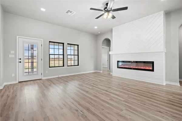$699,900 | 12706 County Road 1394, Sinton, TX 78387