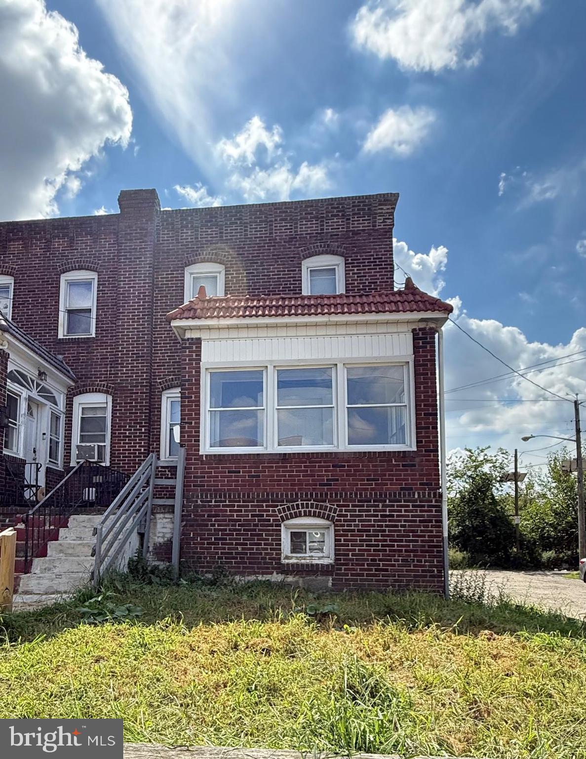 1300 South Merrimac Road Camden, NJ 08104 - Photo 2 of 25 a view of a house with a yard