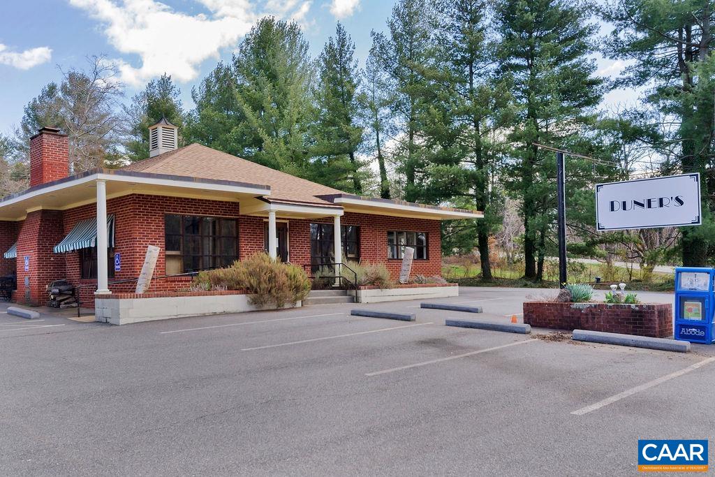 570 Rodes Drive Charlottesville, VA 22903 - Photo 71 of 75 a view of a car park in front of house