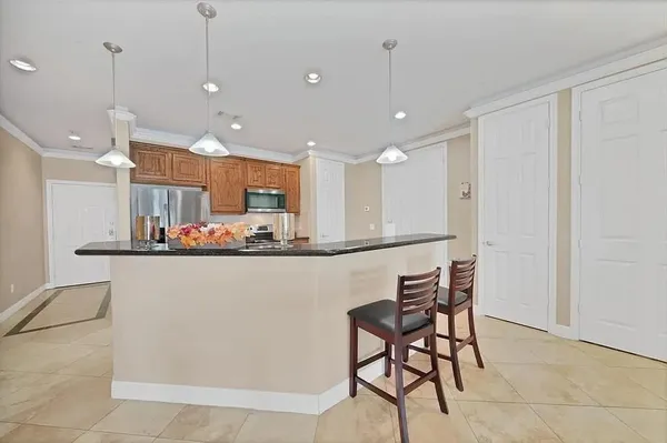$1,700 | 7039 Kingston Cove Lane, Unit 202, Willis, TX 77318