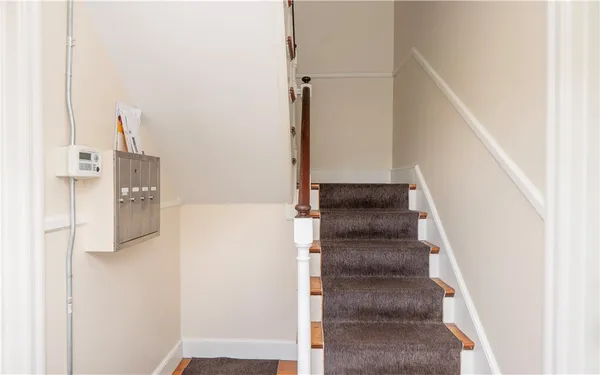 $2,150 | 11 Village Lane, Unit A, Middletown, RI 02842