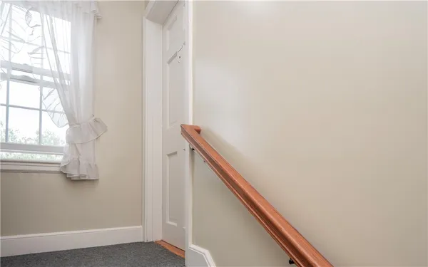 $2,150 | 11 Village Lane, Unit A, Middletown, RI 02842