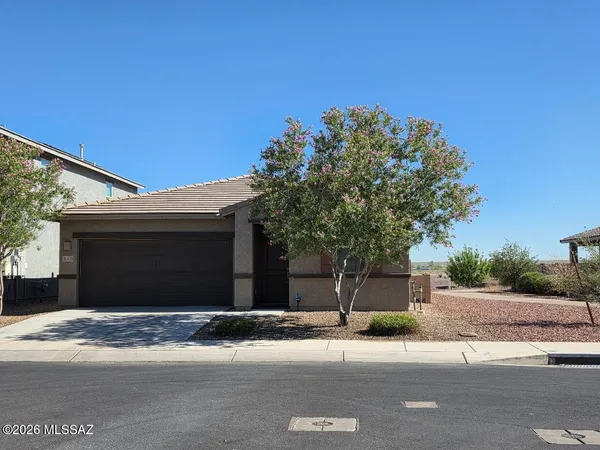 $2,300 | 10800 West Embrey Drive, Marana, AZ 85653