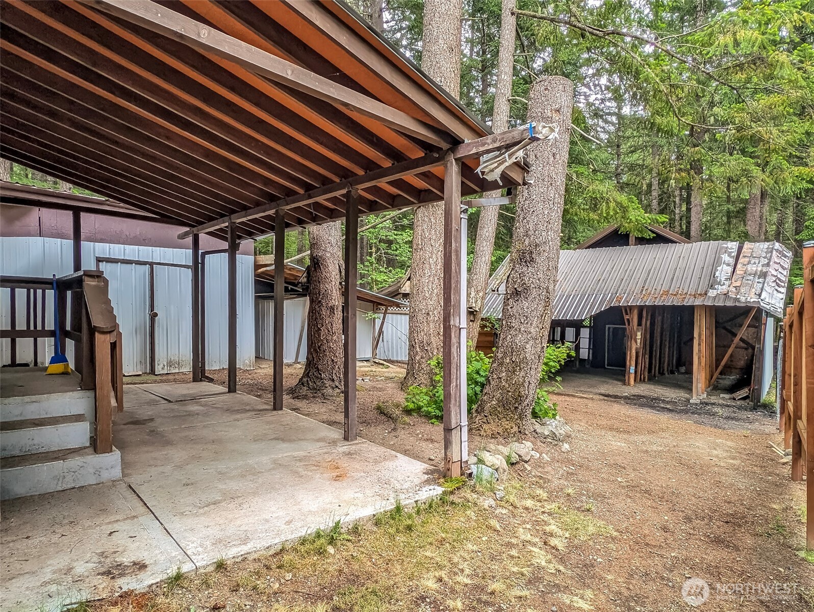 140 Sunstone Road Packwood, WA 98361 - Photo 23 of 35 Gallery Image 23