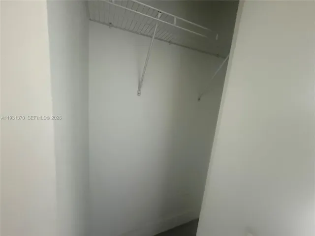 $2,300 | 853 East 24th Street, Unit 304, Hialeah, FL 33013