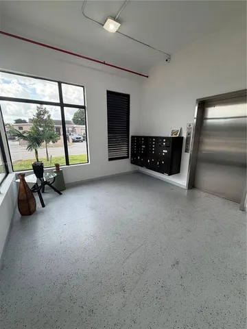 $2,300 | 853 East 24th Street, Unit 304, Hialeah, FL 33013